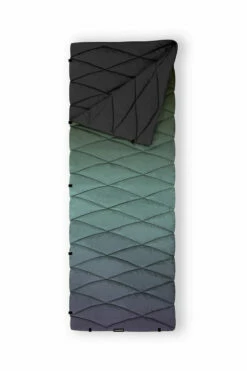 Nomadix Puffer Blanket -clothing shop nomadix pb glow 101 puffer blanket fold