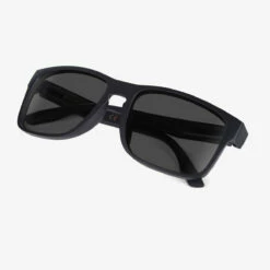 Madson Sunglasses Pivot -clothing shop pivot folded square 600x 2x 234724bb 574d 46e7 900f 40a8e04ec317