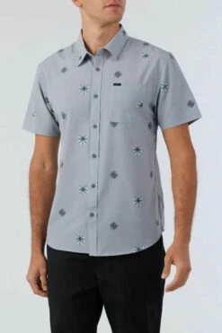 Oneill Mens Woven Trvlr Upf Traverse 23 Oneill Mens Woven Trvlr Upf Traverse -clothing shop trvlrupftraversessstandard SP310 lgr