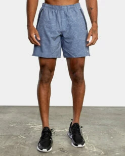 RVCA Mens Shorts Yogger Stretch Athletic 17" -clothing shop v201trys rvca w wbb0 frt1